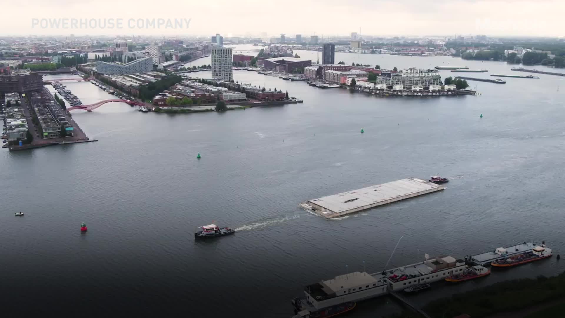This solar-powered platform will be the world's largest floating office